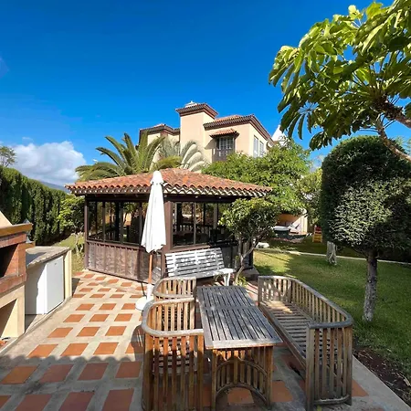 Preciosa Casa Con Jardin Privado Puerto de la Cruz (Tenerife)