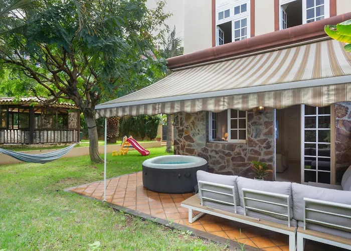 Nyaraló Preciosa Casa Con Jardin Privado