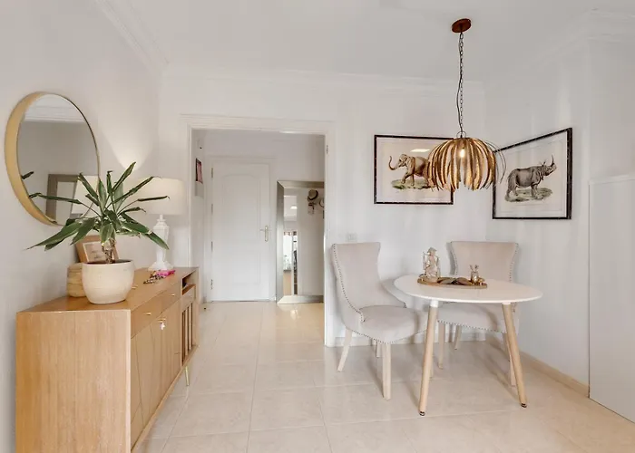 Preciosa Casa Con Jardin Privado Nyaraló *