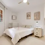 Preciosa Casa Con Jardin Privado