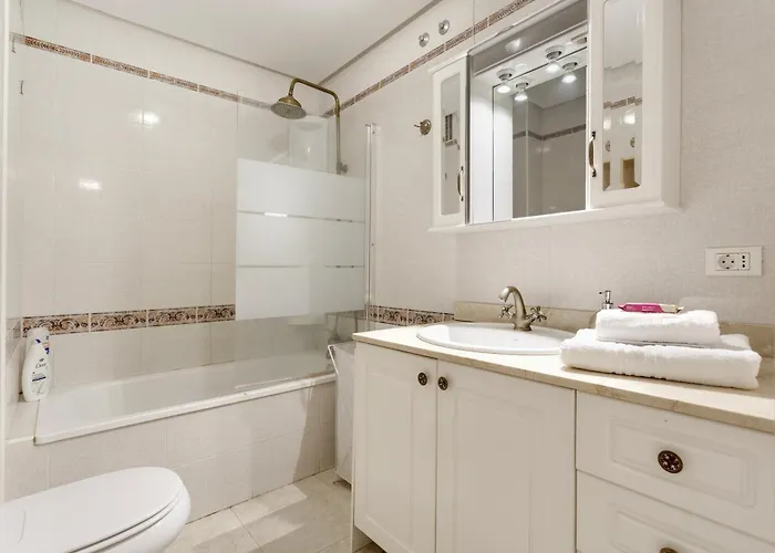 בית נופש Preciosa Casa Con Jardin Privado