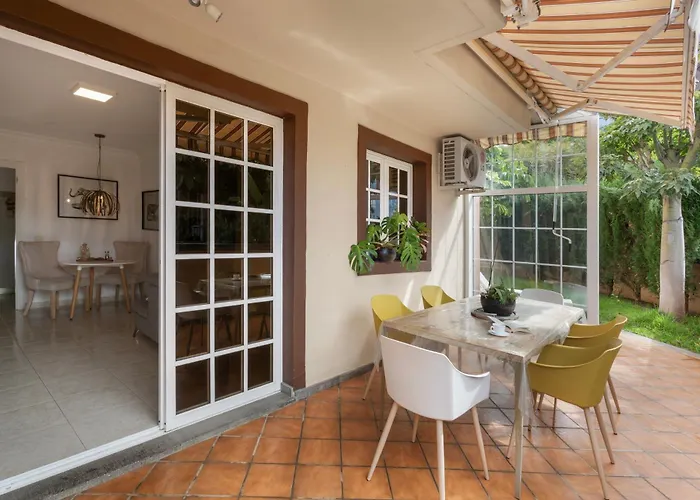 度假居 Preciosa Casa Con Jardin Privado